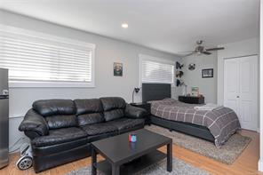 1650 Yeo St — listing photo 27 of 53