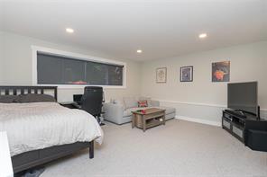 1650 Yeo St — listing photo 29 of 53