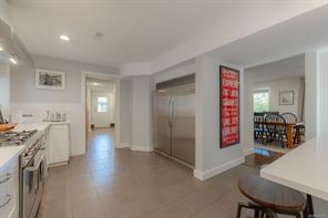 1035 Briarwood Cres — listing photo 18 of 72