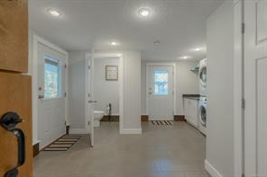 1035 Briarwood Cres — listing photo 19 of 72