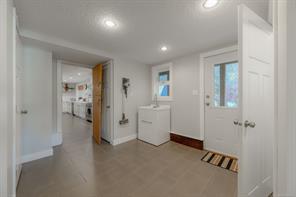 1035 Briarwood Cres — listing photo 20 of 72