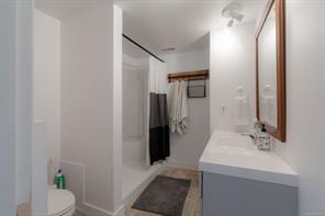 1035 Briarwood Cres — listing photo 30 of 72
