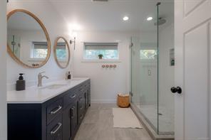 1035 Briarwood Cres — listing photo 43 of 72