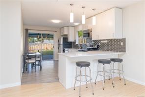846 Pepin Cres — listing photo 14 of 39