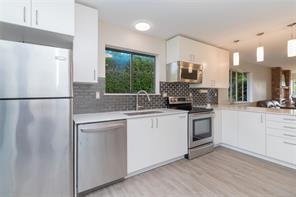 846 Pepin Cres — listing photo 15 of 39