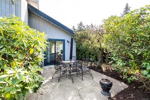 4246 Maimie Pl — listing photo 15 of 64