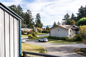 4246 Maimie Pl — listing photo 19 of 64
