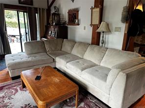 3875 Rumble Rd — listing photo 17 of 24