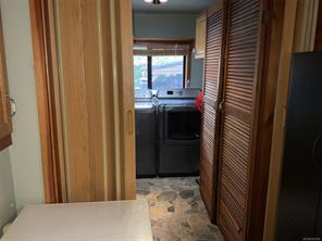 3875 Rumble Rd — listing photo 21 of 24