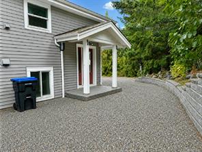 8475 Lisa Lane — listing photo 44 of 45