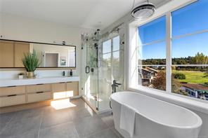 11-2590 Penrhyn St — listing photo 38 of 70