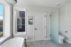 11-2590 Penrhyn St — listing photo 40 of 70