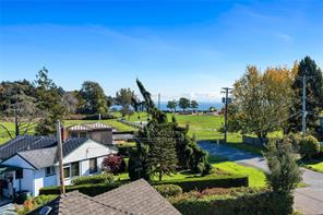 11-2590 Penrhyn St — listing photo 49 of 70