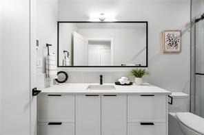 11-2590 Penrhyn St — listing photo 58 of 70
