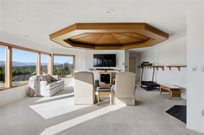 11027 Greenpark Dr — listing photo 32 of 60