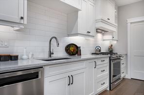 1348 Crown Isle Blvd — listing photo 15 of 69