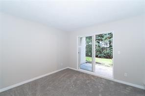 105-835 Selkirk Ave — listing photo 19 of 44