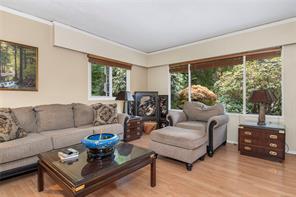 2691 Campbell River Rd — listing photo 14 of 65