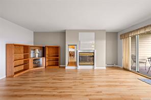 104-2970 Cliffe Ave — listing photo 70 of 82