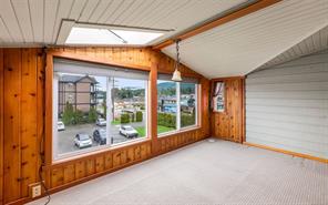 1547 Joan Ave — listing photo 25 of 38