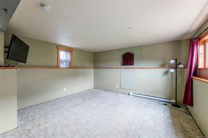 1547 Joan Ave — listing photo 31 of 38