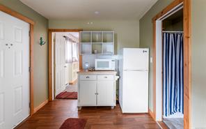 1547 Joan Ave — listing photo 35 of 38