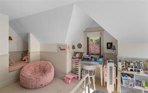 964 Newport Ave — listing photo 27 of 47
