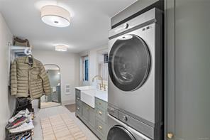 964 Newport Ave — listing photo 34 of 47