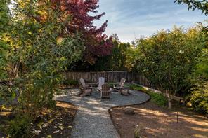 964 Newport Ave — listing photo 41 of 47