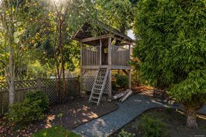 964 Newport Ave — listing photo 42 of 47