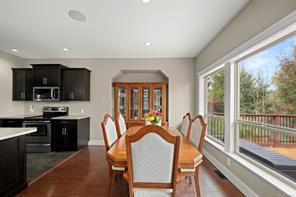 2644 Kendal Ave — listing photo 29 of 98