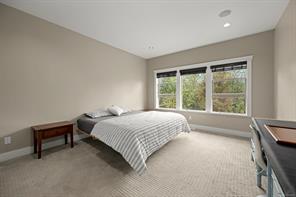 2644 Kendal Ave — listing photo 41 of 98