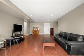 2644 Kendal Ave — listing photo 59 of 98