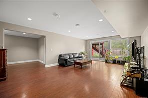 2644 Kendal Ave — listing photo 61 of 98