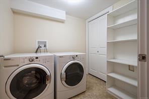 31-3110 Cook St — listing photo 35 of 42