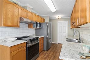 207-1350 Island Hwy — listing photo 15 of 45