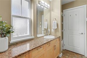 920 Mary St — listing photo 30 of 44