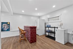 1215 Gilley Cres — listing photo 26 of 40