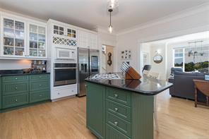 600 Judah St — listing photo 14 of 64