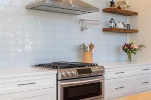 672 Mill Bay Pl — listing photo 24 of 65