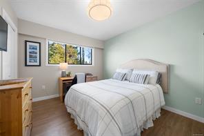 988 Monterey Ave — listing photo 23 of 50