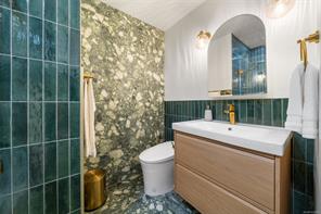 988 Monterey Ave — listing photo 24 of 50