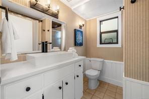 988 Monterey Ave — listing photo 30 of 50