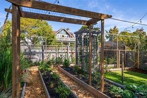 988 Monterey Ave — listing photo 36 of 50