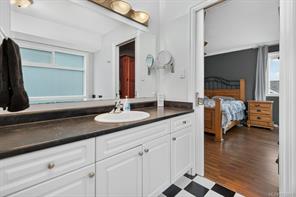 1123 Zeballos Dr — listing photo 37 of 64