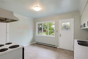 2550 Belmont Ave — listing photo 35 of 67