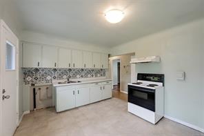 2550 Belmont Ave — listing photo 36 of 67