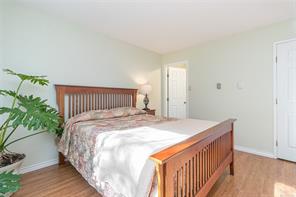 262 River Rd — listing photo 23 of 52