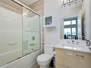 401-7161 West Saanich Rd — listing photo 16 of 41