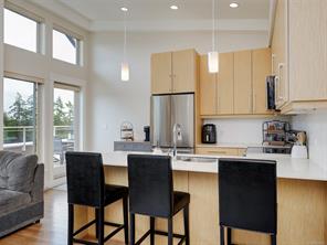 401-7161 West Saanich Rd — listing photo 31 of 41